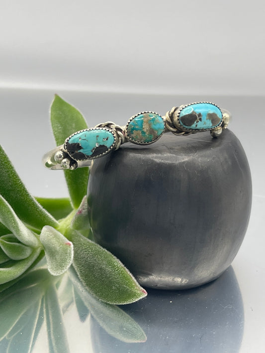 Vintage Vibes Turquoise Cuff