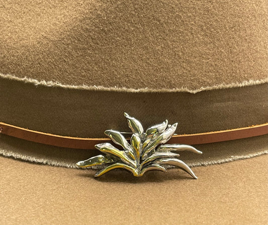 Field of Agave Pin